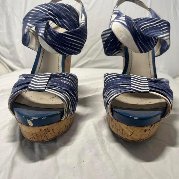Nine West wedges - Picture 2 of 4